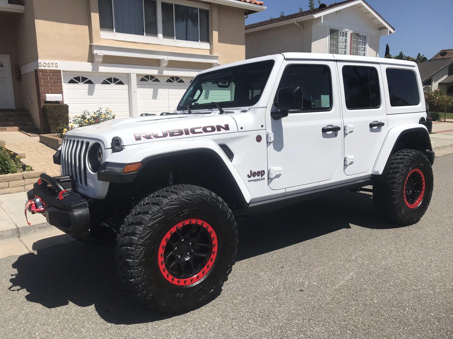 Jeep Wrangler JL Per a Jeep dealership the JL is not water tight/expect it to fill with water during water crossings! 71564FE3-7C6D-4EA9-95BF-71DF94526255