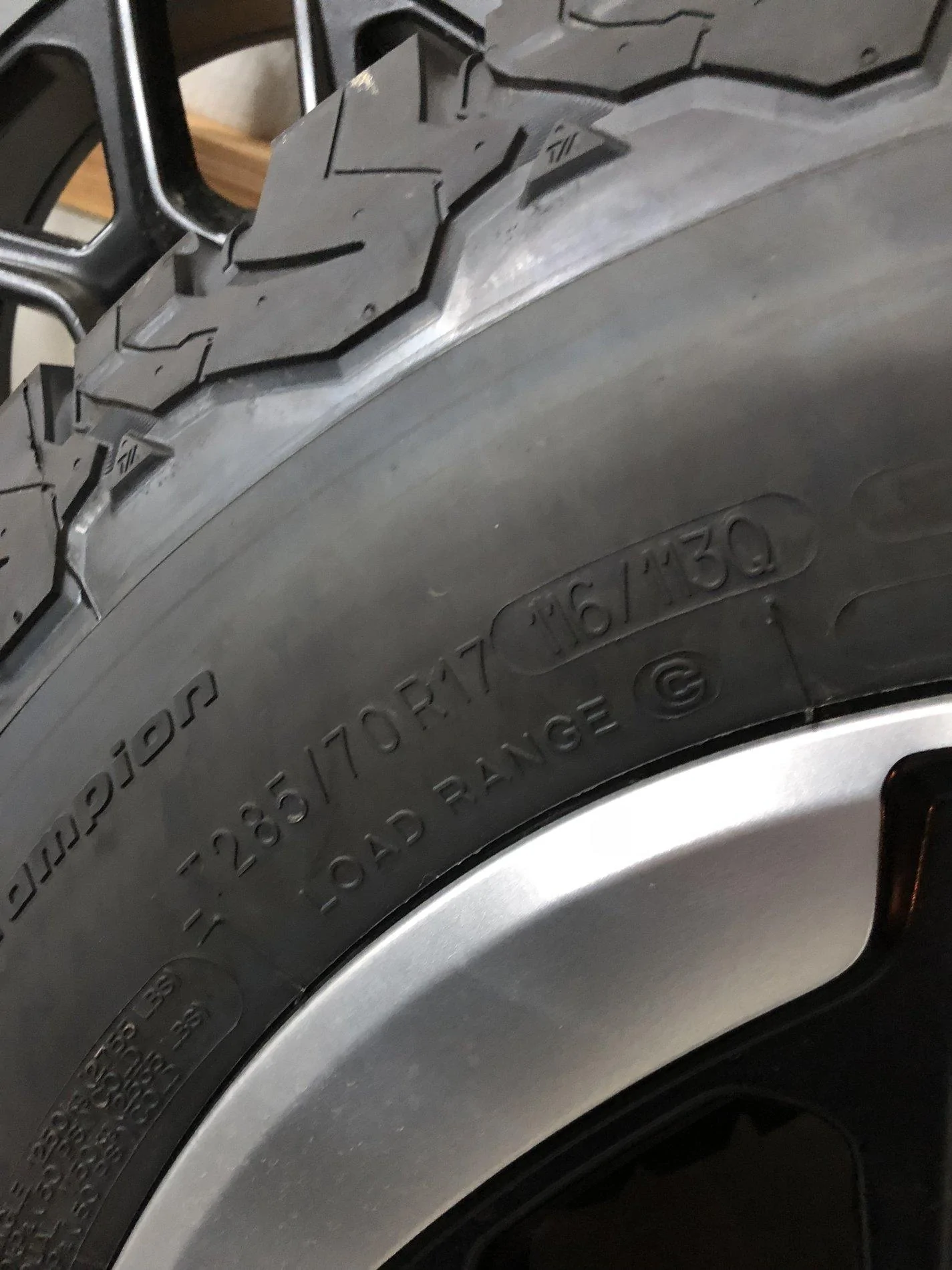 Jeep Wrangler JL WTB- rubicon wheels and tires E025D11A-8257-44A2-8573-47C2B5A5855D