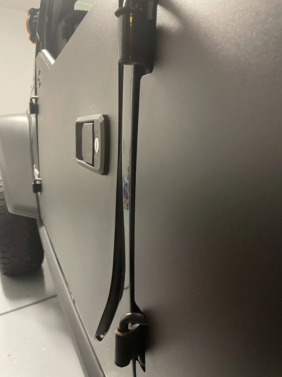 Jeep Wrangler JL Bestop Element Doors with Enclosures Driver Side Alignment