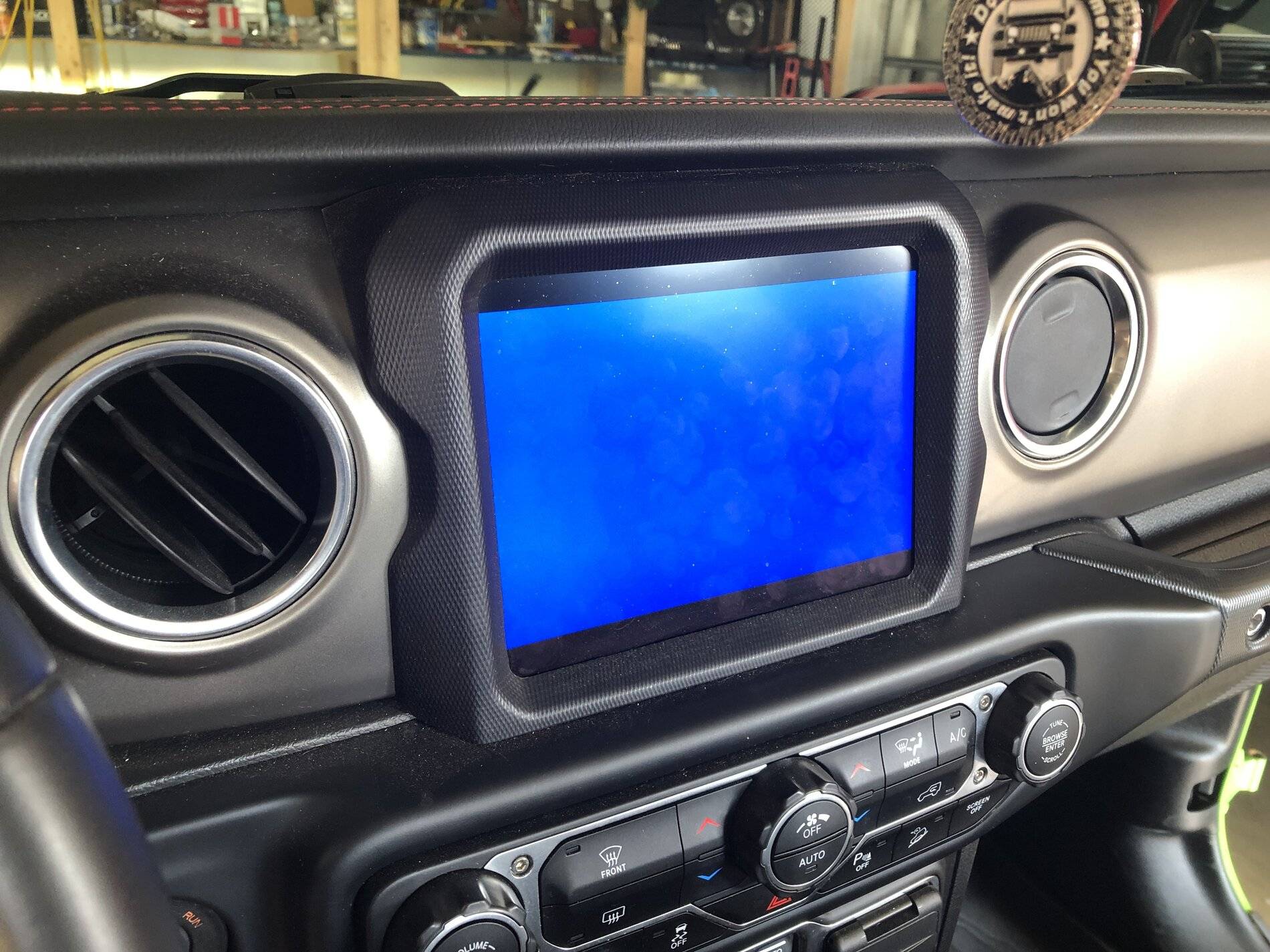 Jeep Wrangler JL UConnect Firmware Update Blue Screen.JPG