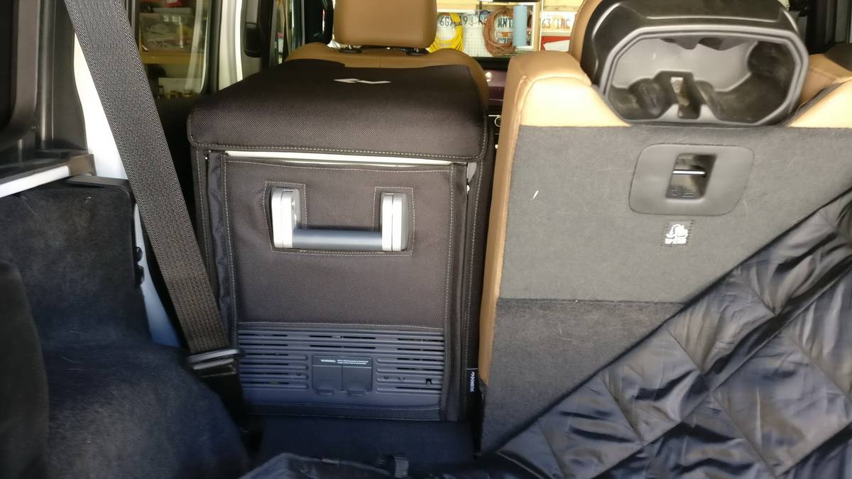 Jeep Wrangler JL Dometic CFX45. Whose got 1? Jeep Fridge 5