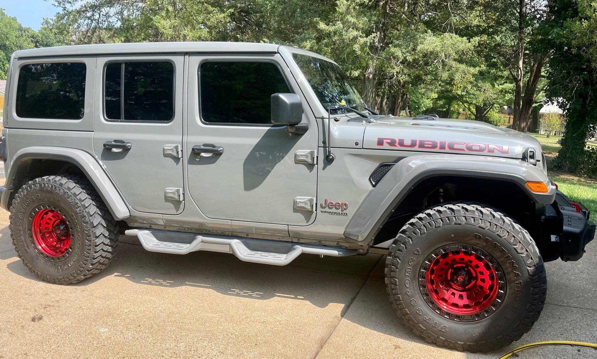 Jeep Wrangler JL Bubbles in Paint at Door Hinges 2018 JL Hinge REPAIRED
