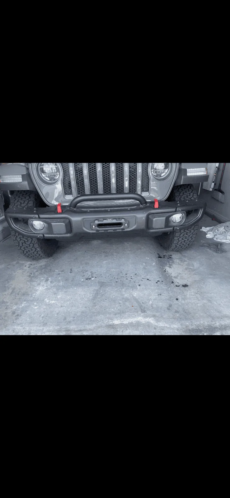 Jeep Wrangler JL JL Rubicon steel front bumper 681A3176-B3B3-41B7-9506-6410B557A0E0