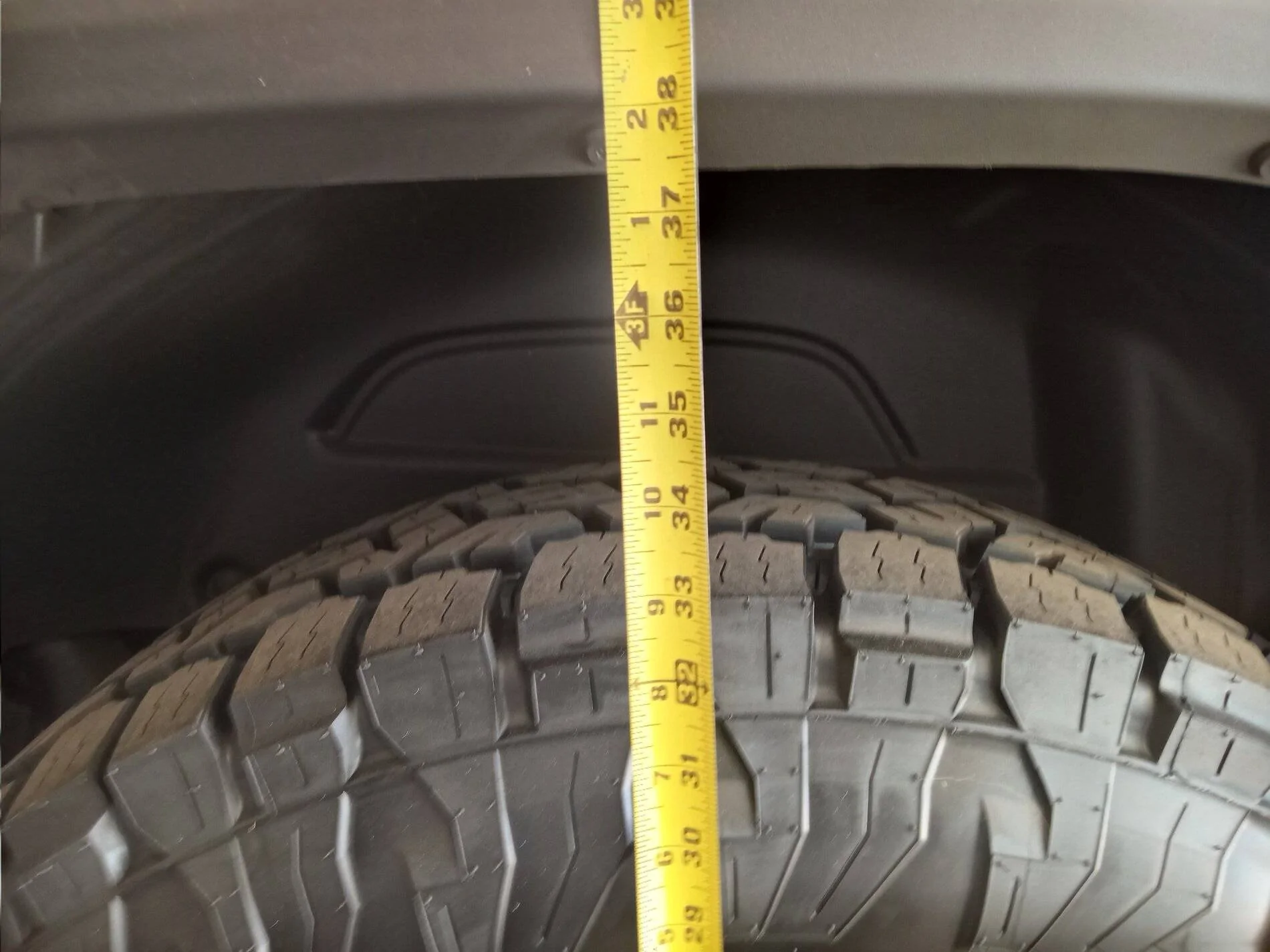 Jeep Wrangler JL A Snazzy Build OEM Bk 01