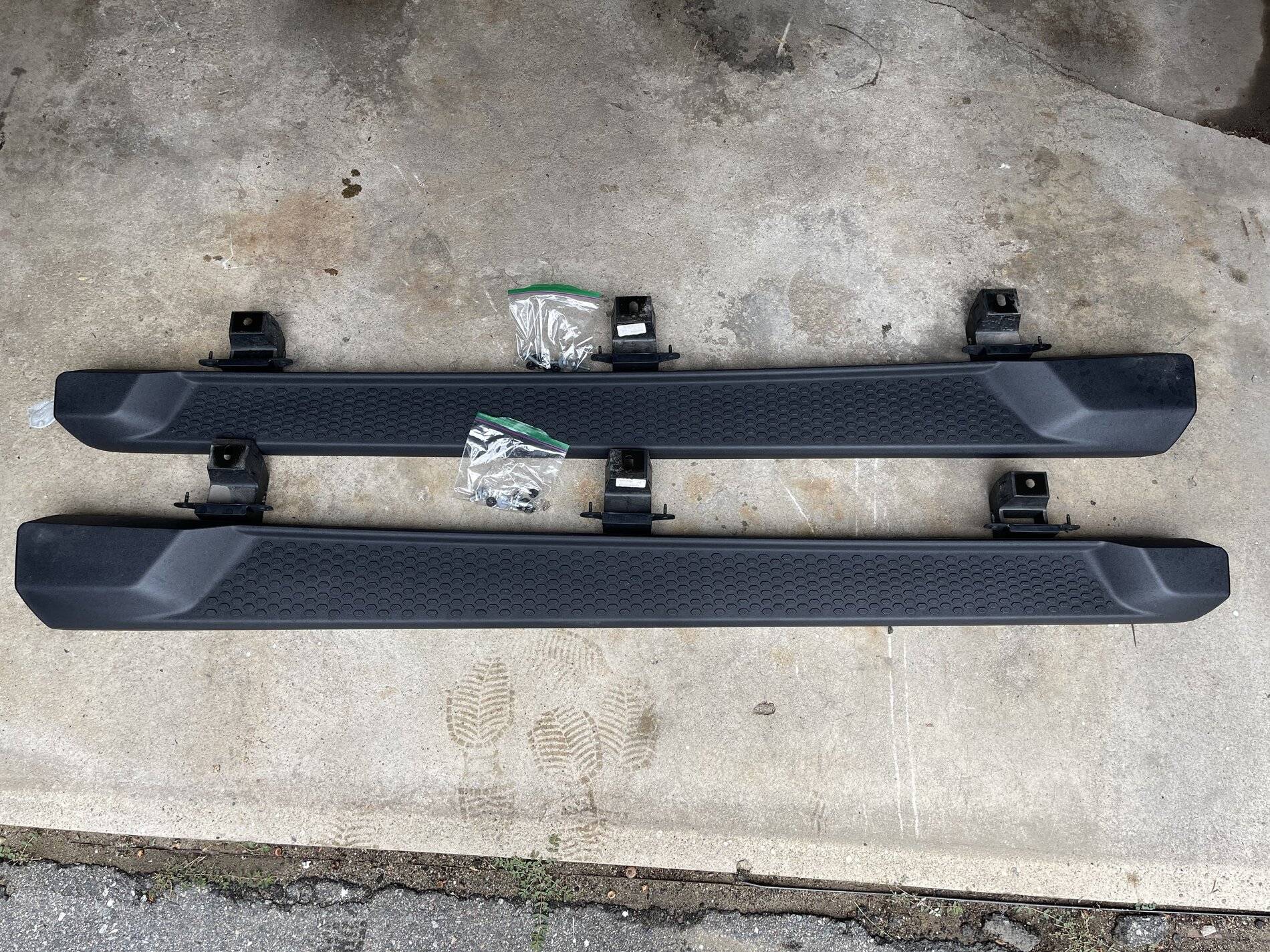Jeep Wrangler JL [Sold] Sahara Side Steps AA9E6DAA-E755-46FC-982B-C4E1A9AE0F98