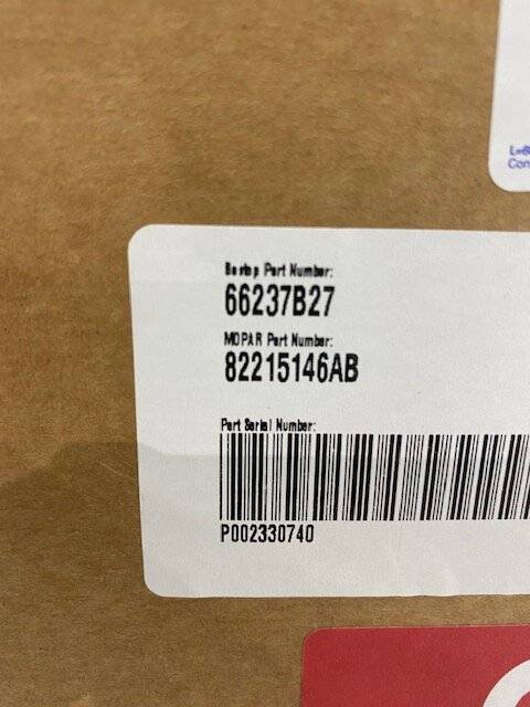 Jeep Wrangler JL JLU Mopar soft top NEW IN BOX IMG_4231