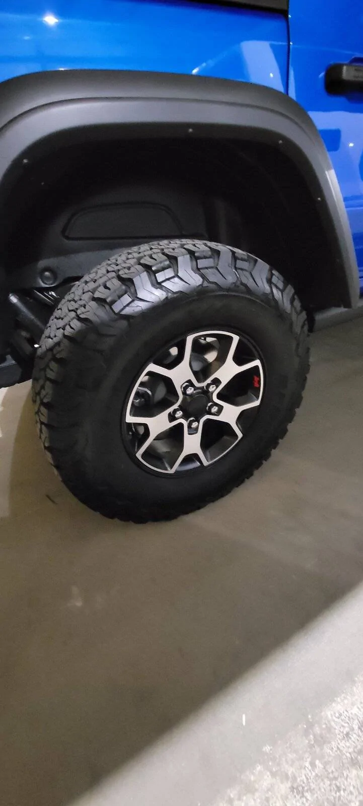 Jeep Wrangler JL New Rubicon wheels!! 20210901_233633