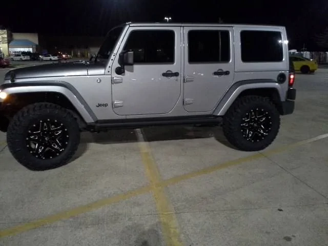 Jeep Wrangler JL Hello Fella Jeepers 20160122_220930