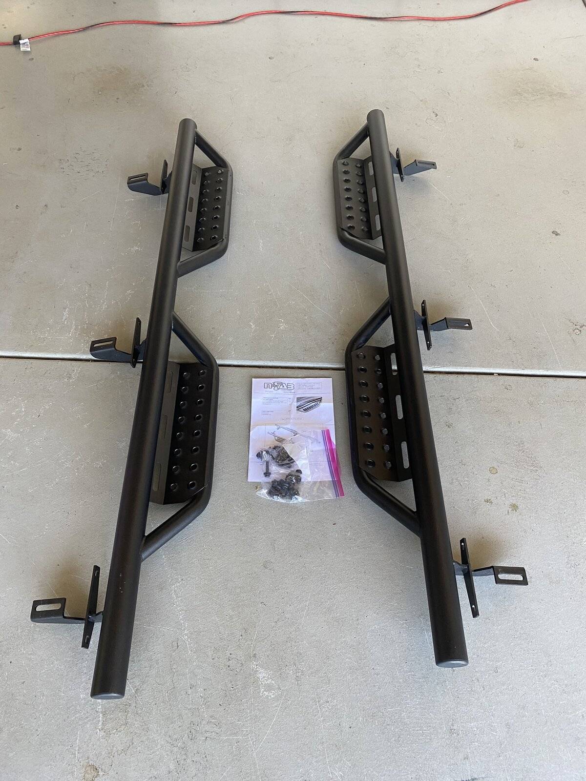 Jeep Wrangler JL NFAB Nerf Side Step Bars 550B85C3-BA13-4F4B-90D3-DFA50E3D9F5F