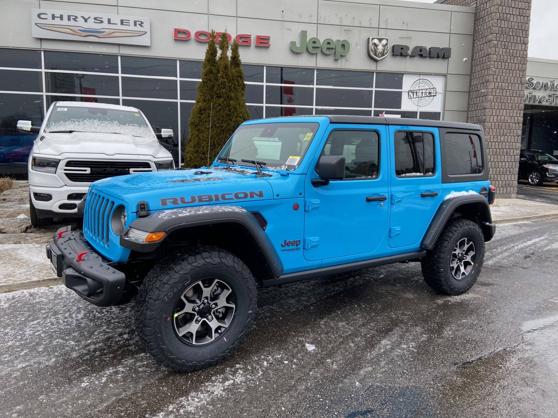 Jeep Wrangler JL Exterior Color Selection 7A6F71F5-B2CA-426D-9DB7-D7D581483036
