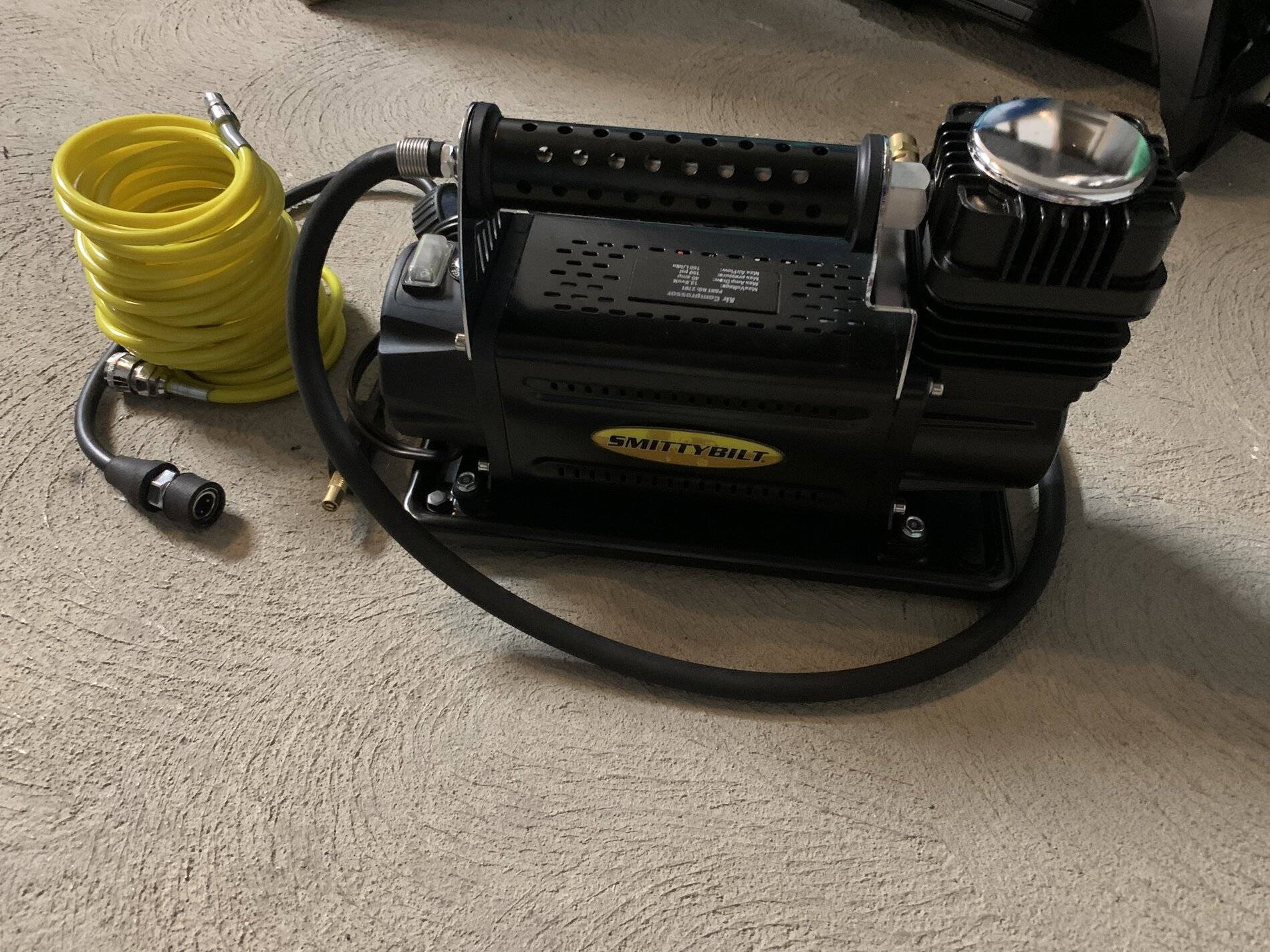 Jeep Wrangler JL Smittybilt Compressor 771E514C-1EFC-4AA4-97C9-DDAE7FED496F