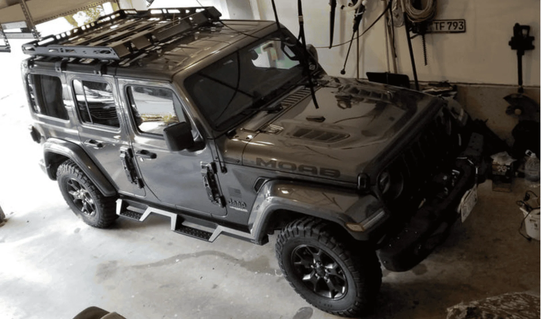 Jeep Wrangler JL What wheels are on this MOAB?? Please help identify!! Screen Shot 2021-09-06 at 10.39.05 AM