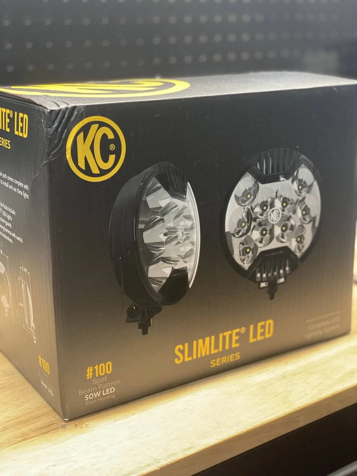Jeep Wrangler JL KC HiLiTES 6" SlimLite LED 6AB50BDB-A753-4B68-A1BD-2ED30264BCE5