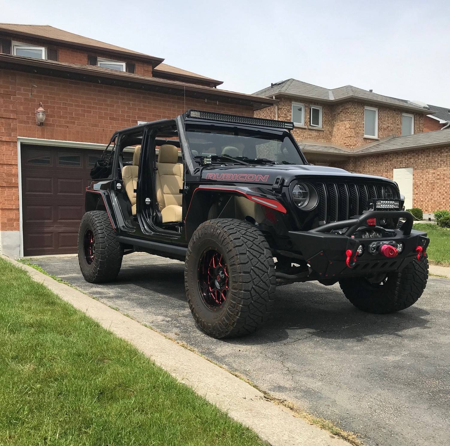 Jeep Wrangler JL Stubby Bumpers in Canada - BC topless and doorless.jpg 5 (2)