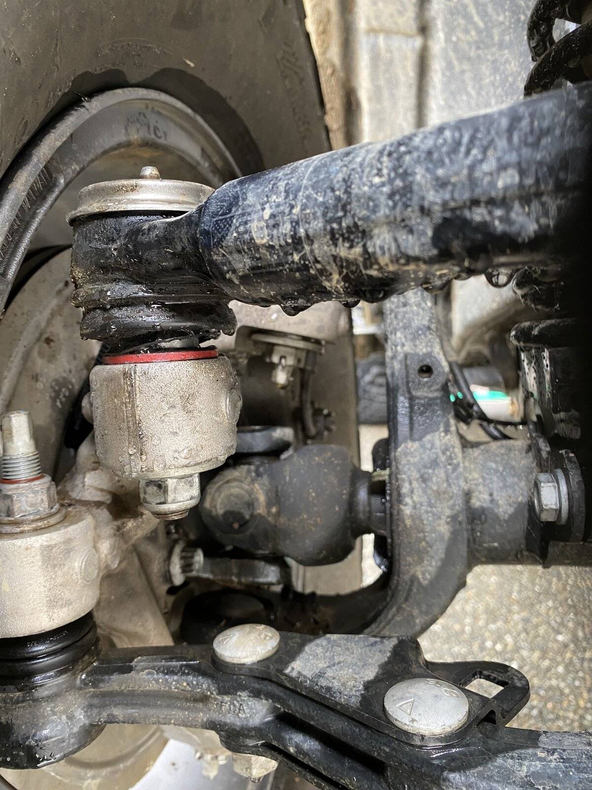 Jeep Wrangler JL Drag Link boot issue? 2C9B7268-2CEF-4E8C-8659-0F2DD163FD71