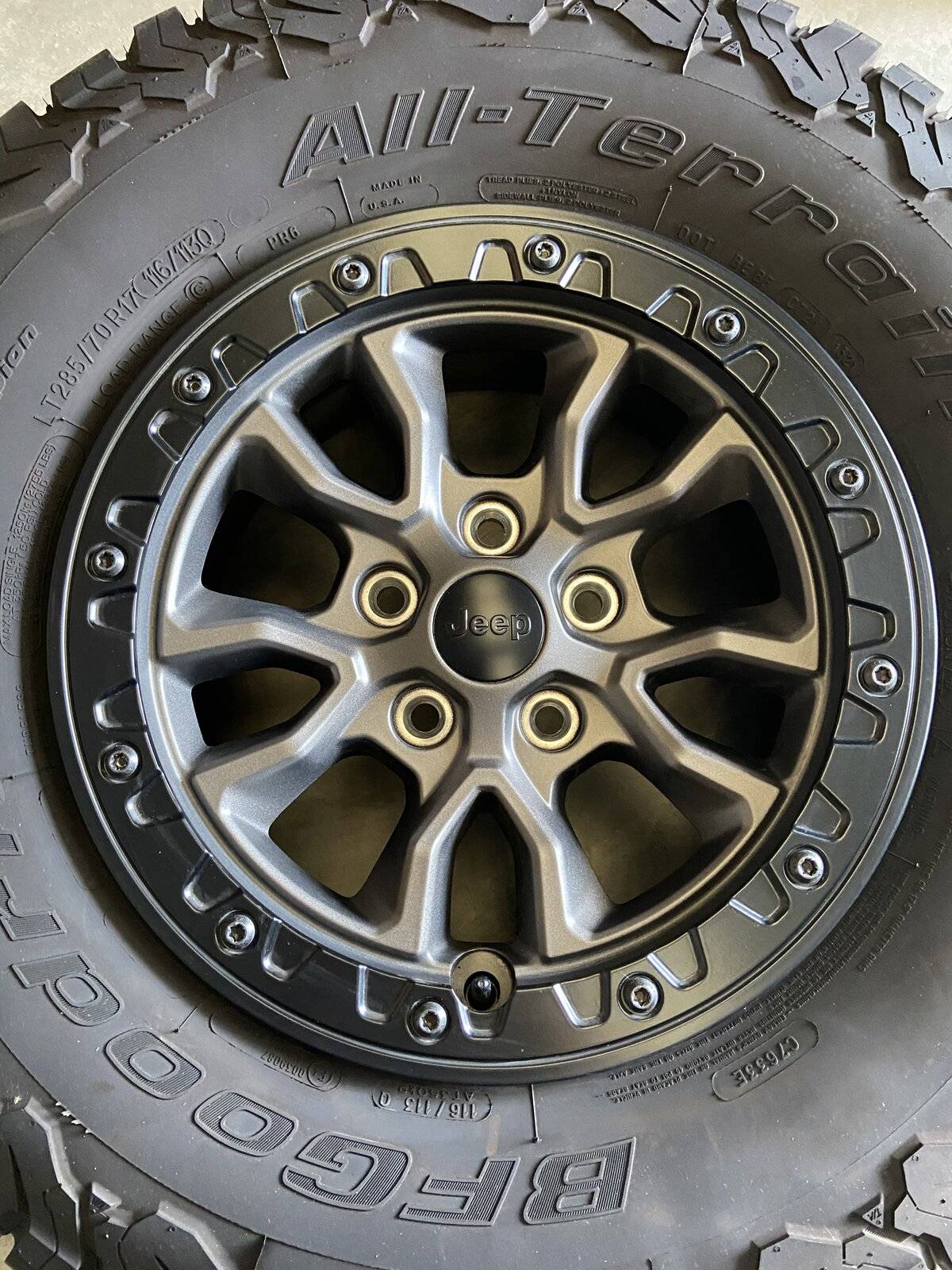 Jeep Wrangler JL Wrangler 392 wheels 78361CA8-26F5-4C8A-9CC6-CFD1BE0B2930