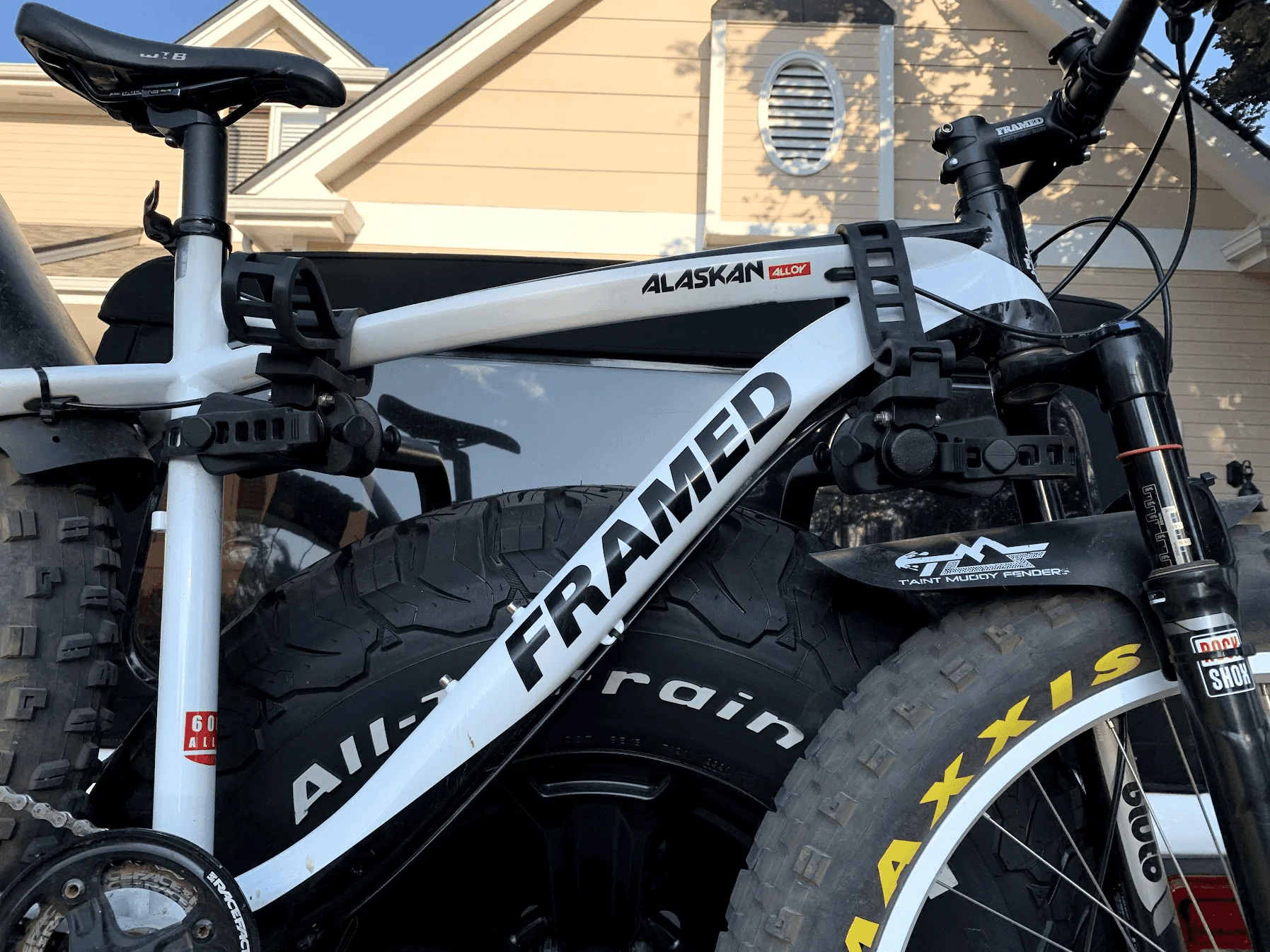 Jeep Wrangler JL Bike Rack Options?? 1631845405418