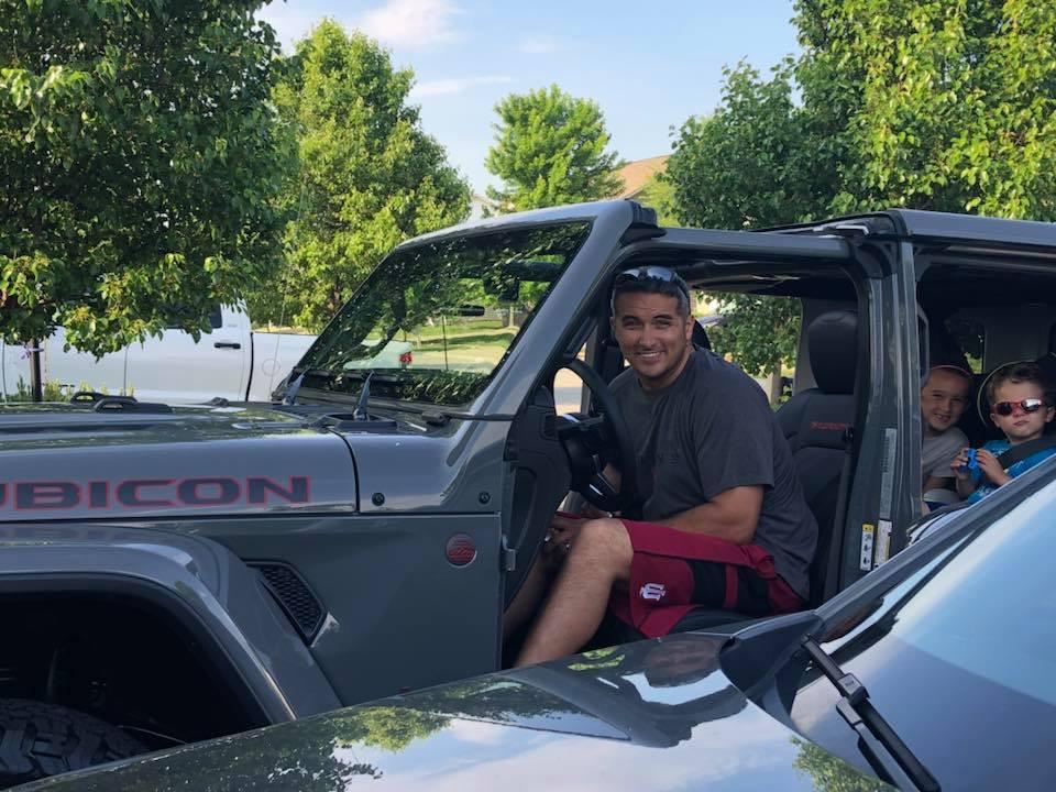 Jeep Wrangler JL Doors off with kids 4708636B-0999-4371-B976-E0A4F3D075F0