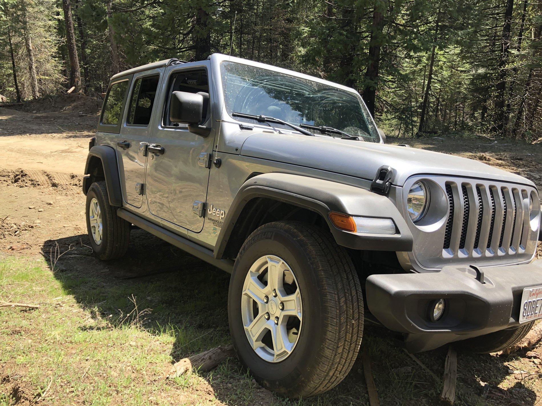 Jeep Wrangler JL First time Jeep Owner! BC0DC84E-B507-4747-8FD3-CE0C0DA3A967