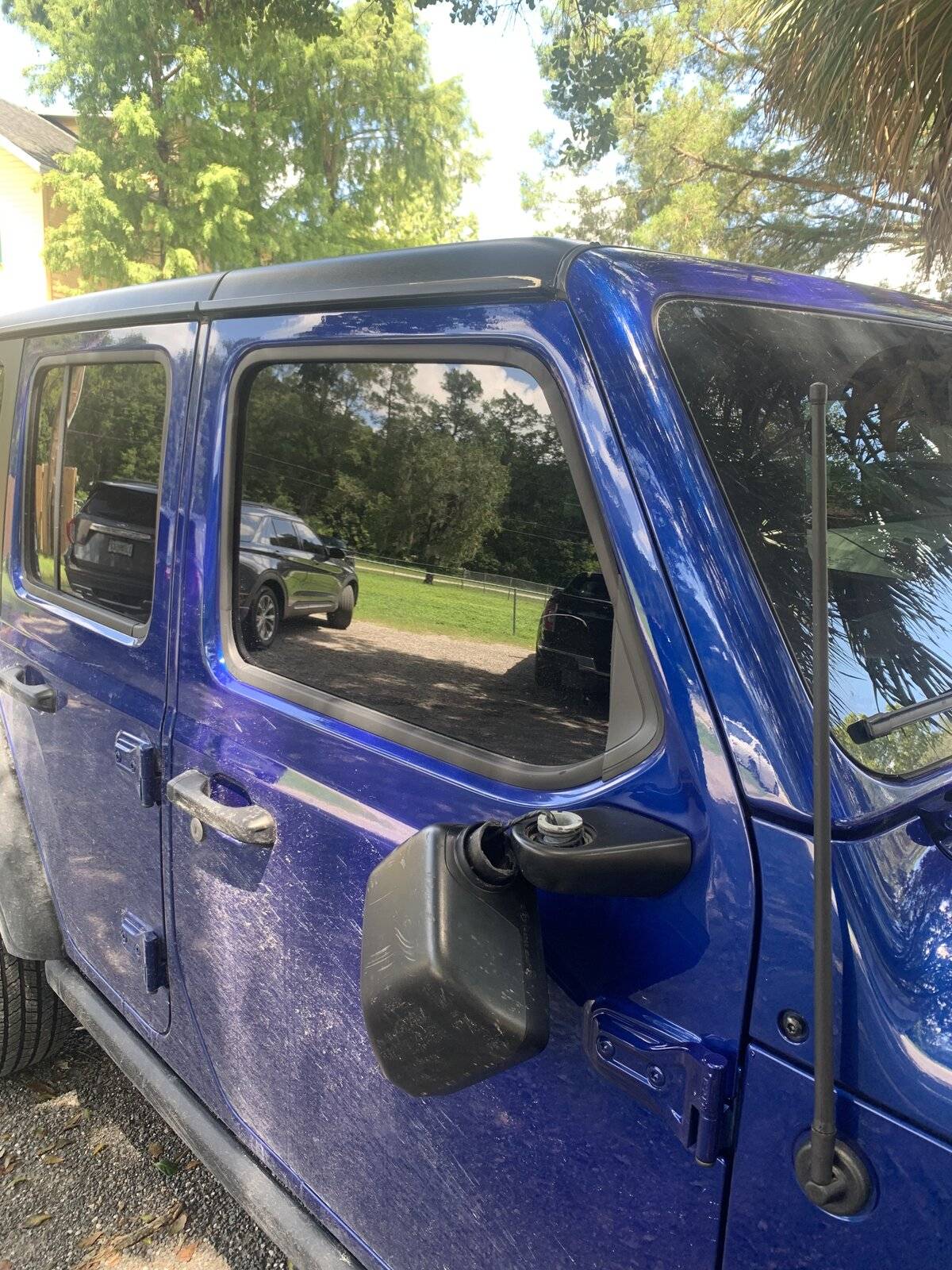Jeep Wrangler JL Driver side mirror problem/repair B53923FC-CBED-441D-B18F-F5D62E9510BF