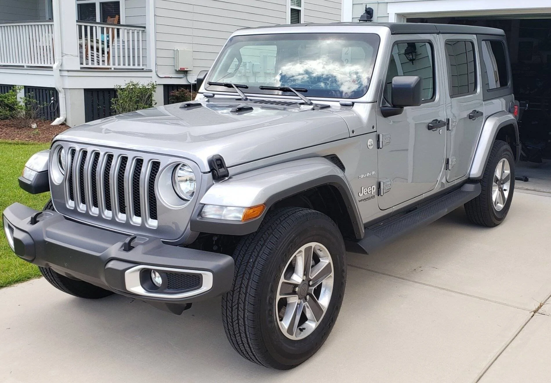 Jeep Wrangler JL Finally installed my soft top. Screenshot_20210602-172123_Gallery