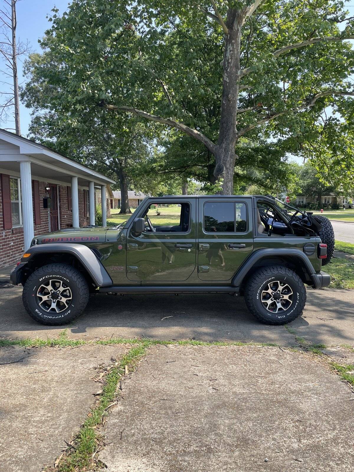Jeep Wrangler JL The Bubba Fett build 11E38A47-4CD8-4E0F-AAC7-AD5521E0E09C
