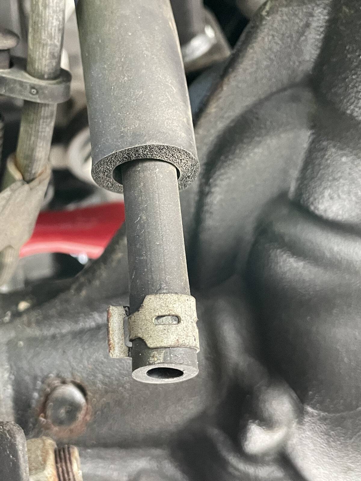 Jeep Wrangler JL What is this disconnected tube? 2018 Sahara IMG_4764