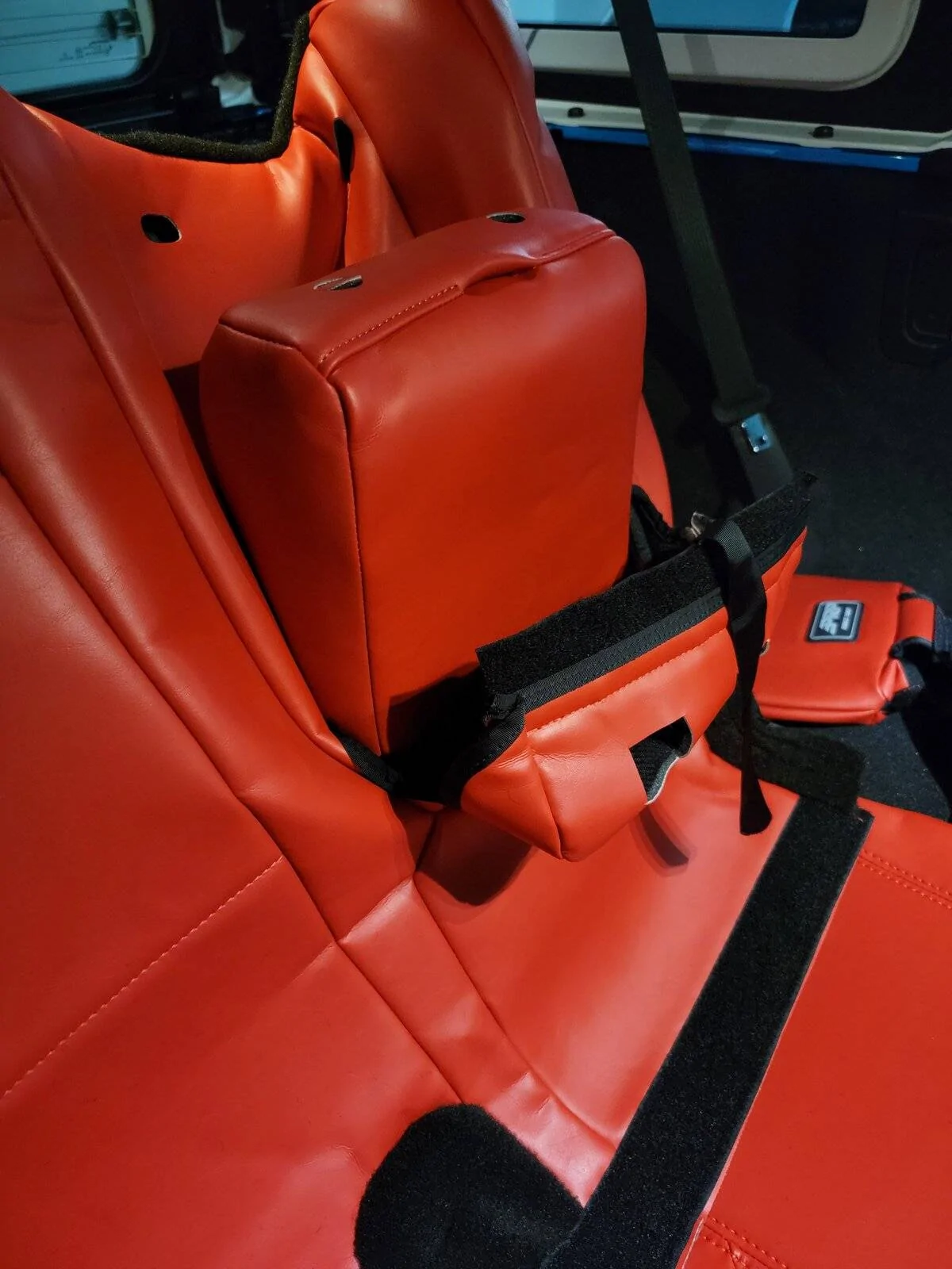 Jeep Wrangler JL Help Installing Rear PRP Seat Covers 20210922_141721