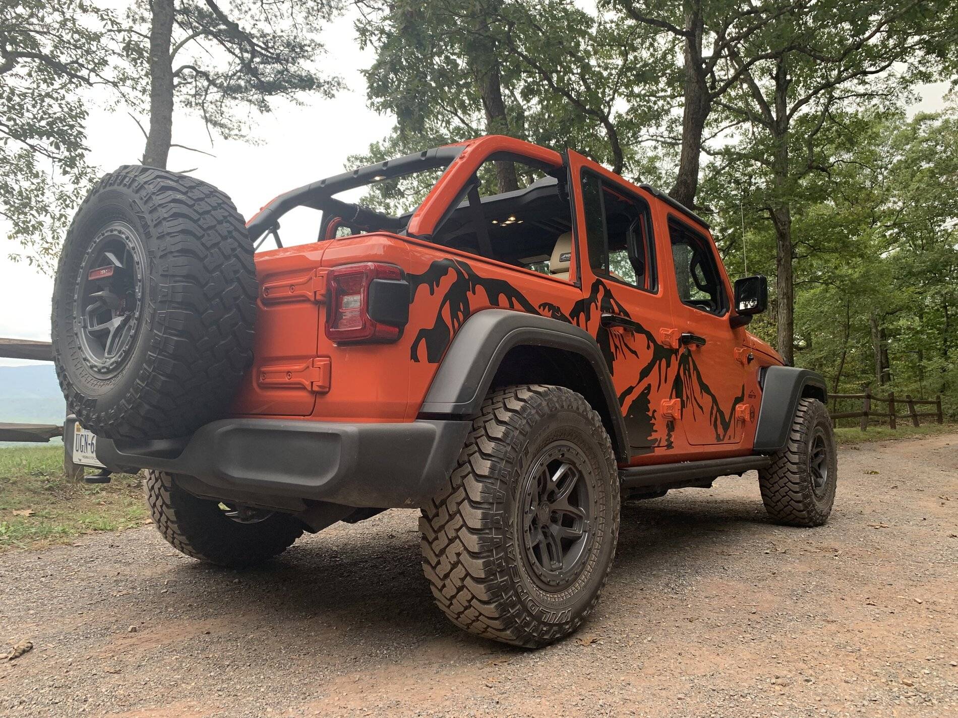 Jeep Wrangler JL AEV Onyx Wheels JL-$900 F59B3565-8C46-4A61-8551-2E88A73305CD