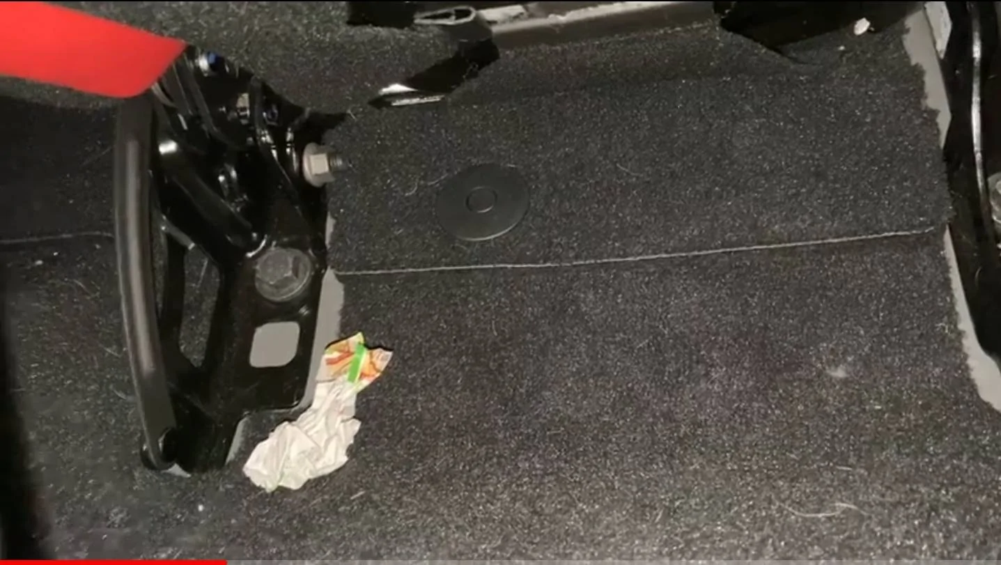 Jeep Wrangler JL Is my JL missing something Screenshot_20210929-212332_YouTu