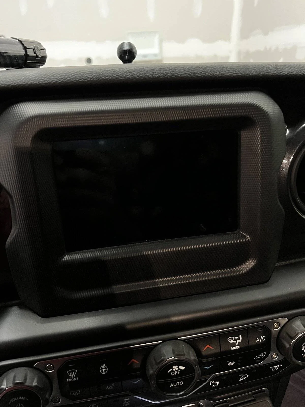 Jeep Wrangler JL 7.0 UConnect w/ Bezel and Unlock Code $400 837C8BC1-8130-4F5F-A0C0-26BCAD1AB644