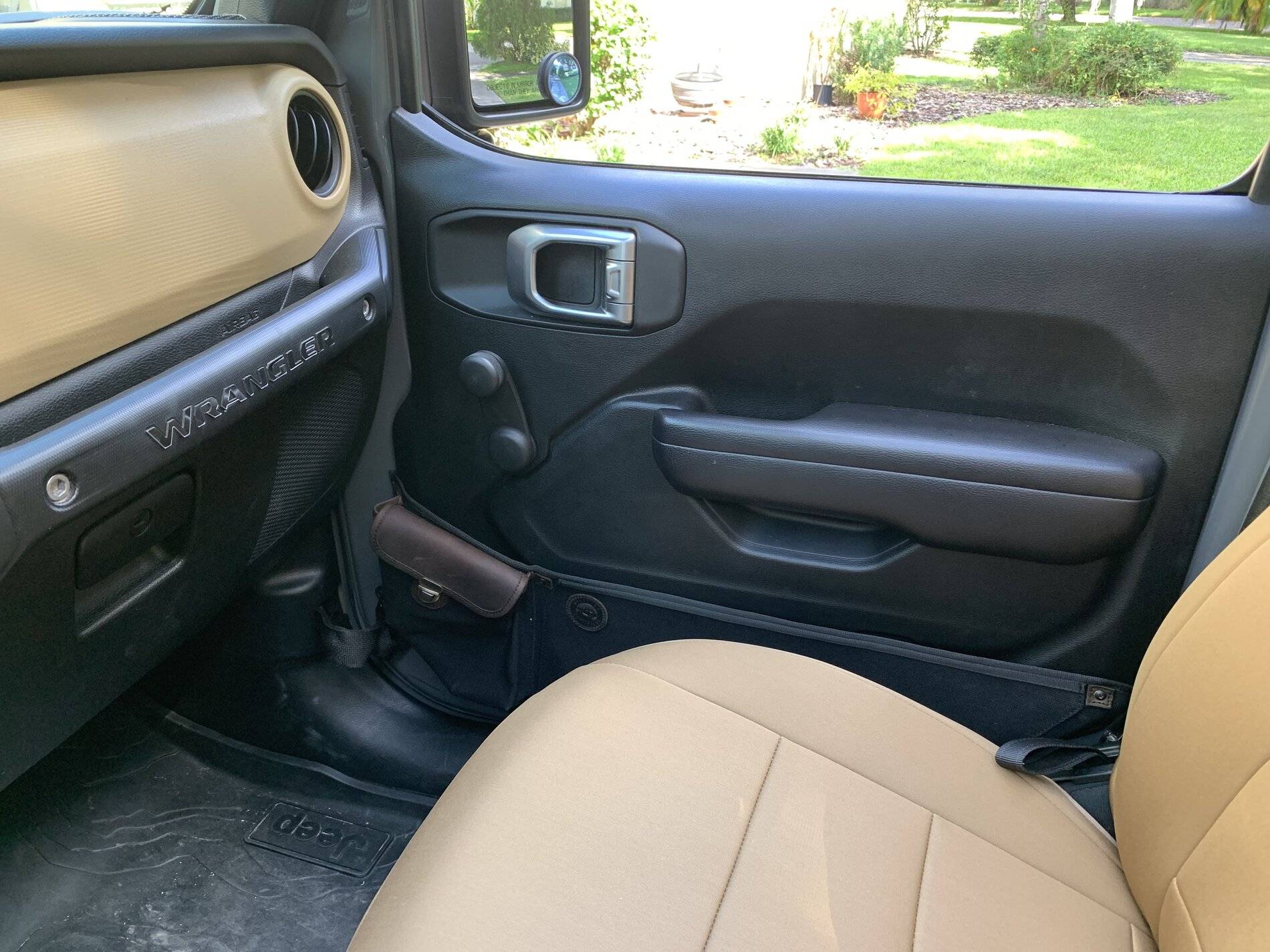 Jeep Wrangler JL Door nets recommendations? 9854A223-0746-4361-8BC9-EC2A357DA33B