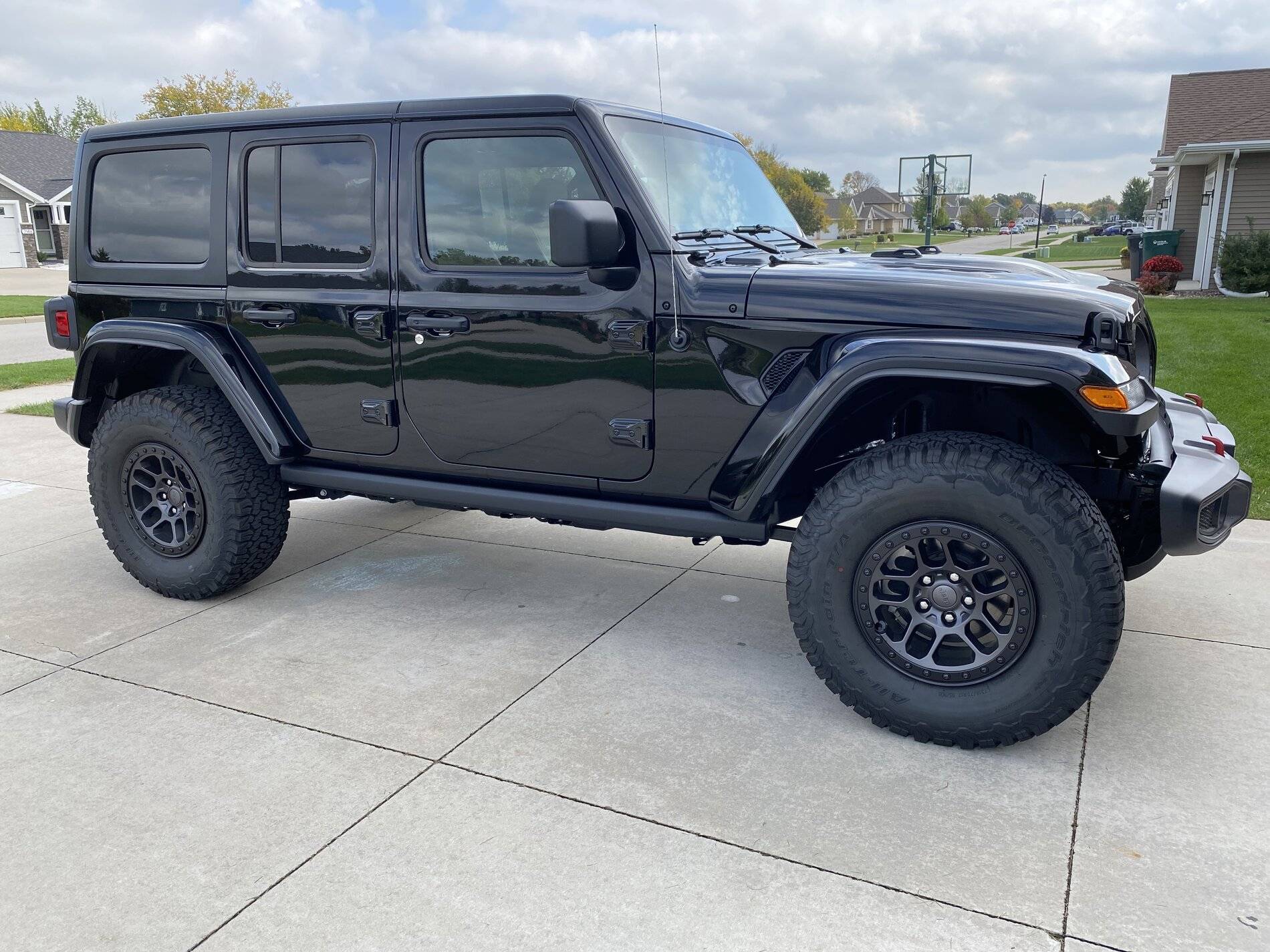 Jeep Wrangler JL Post your progress on Extreme Recon package here 2A6DE9B0-6E39-4AB1-97E9-EC4D12C230F0