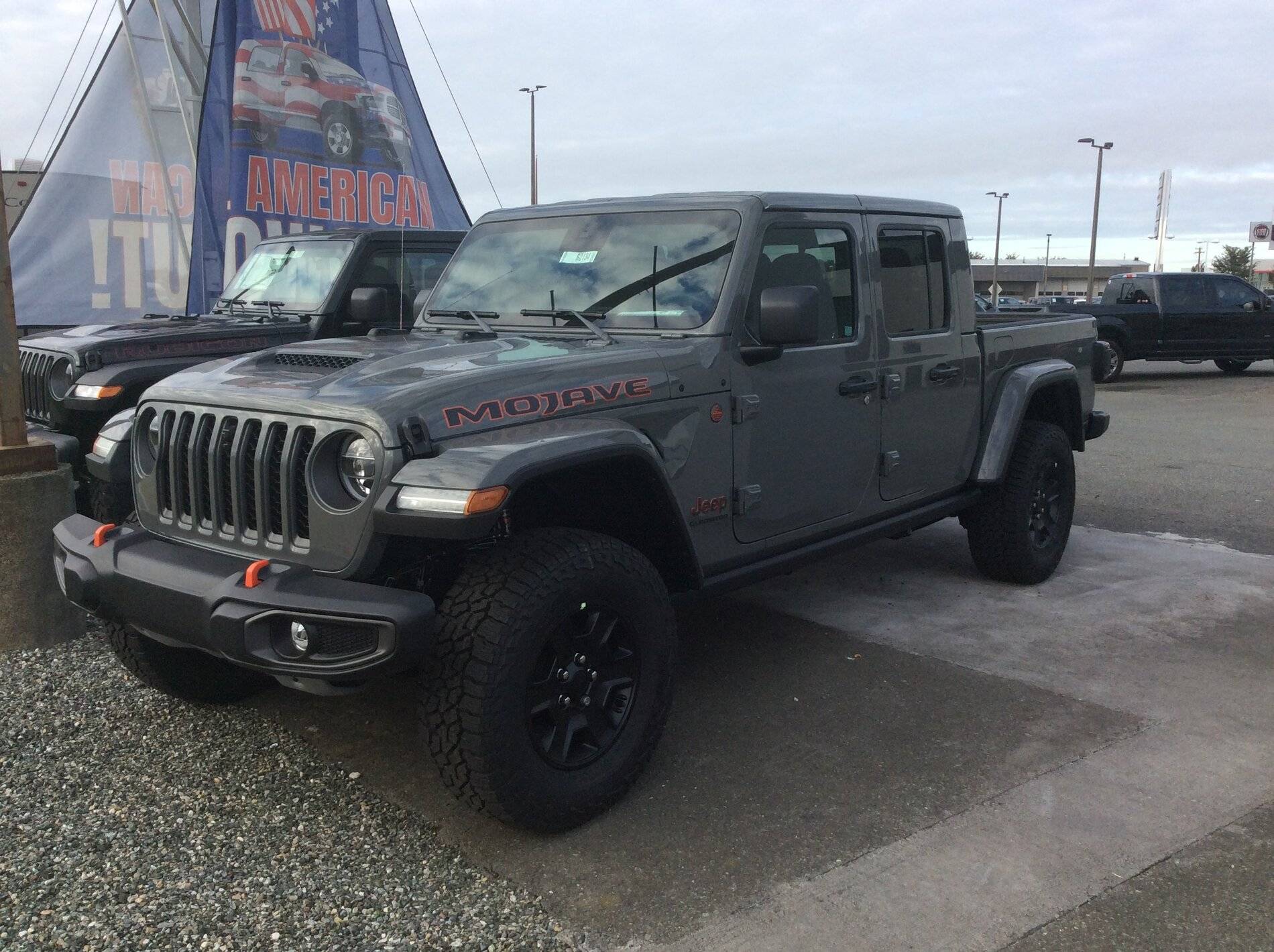 Jeep Wrangler JL Waiting around 16B3716E-6996-4951-B6DB-DFF81E75F7DE