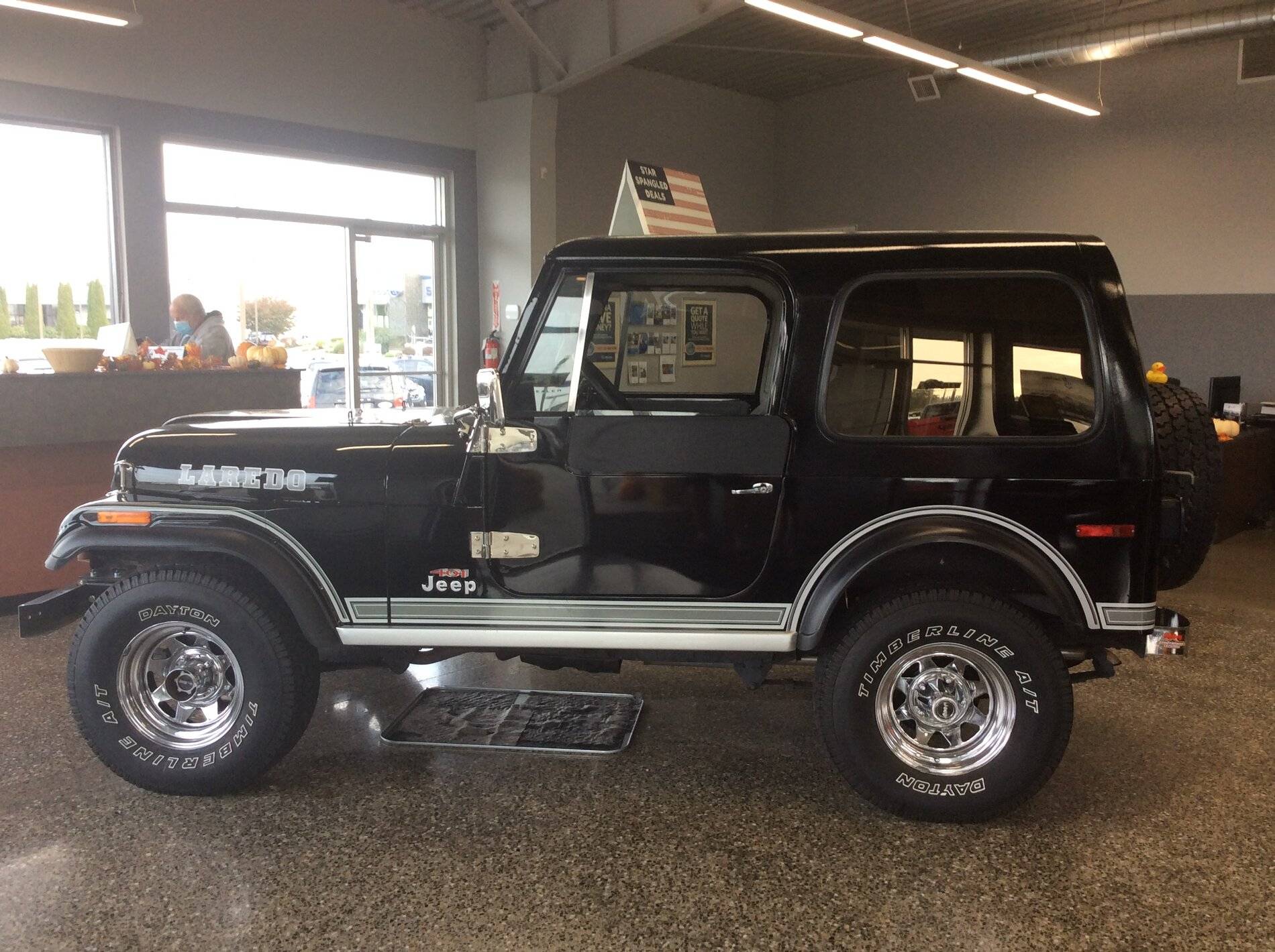 Jeep Wrangler JL Waiting around 33442F19-C6E1-495C-A95F-6F4F9CDBE092