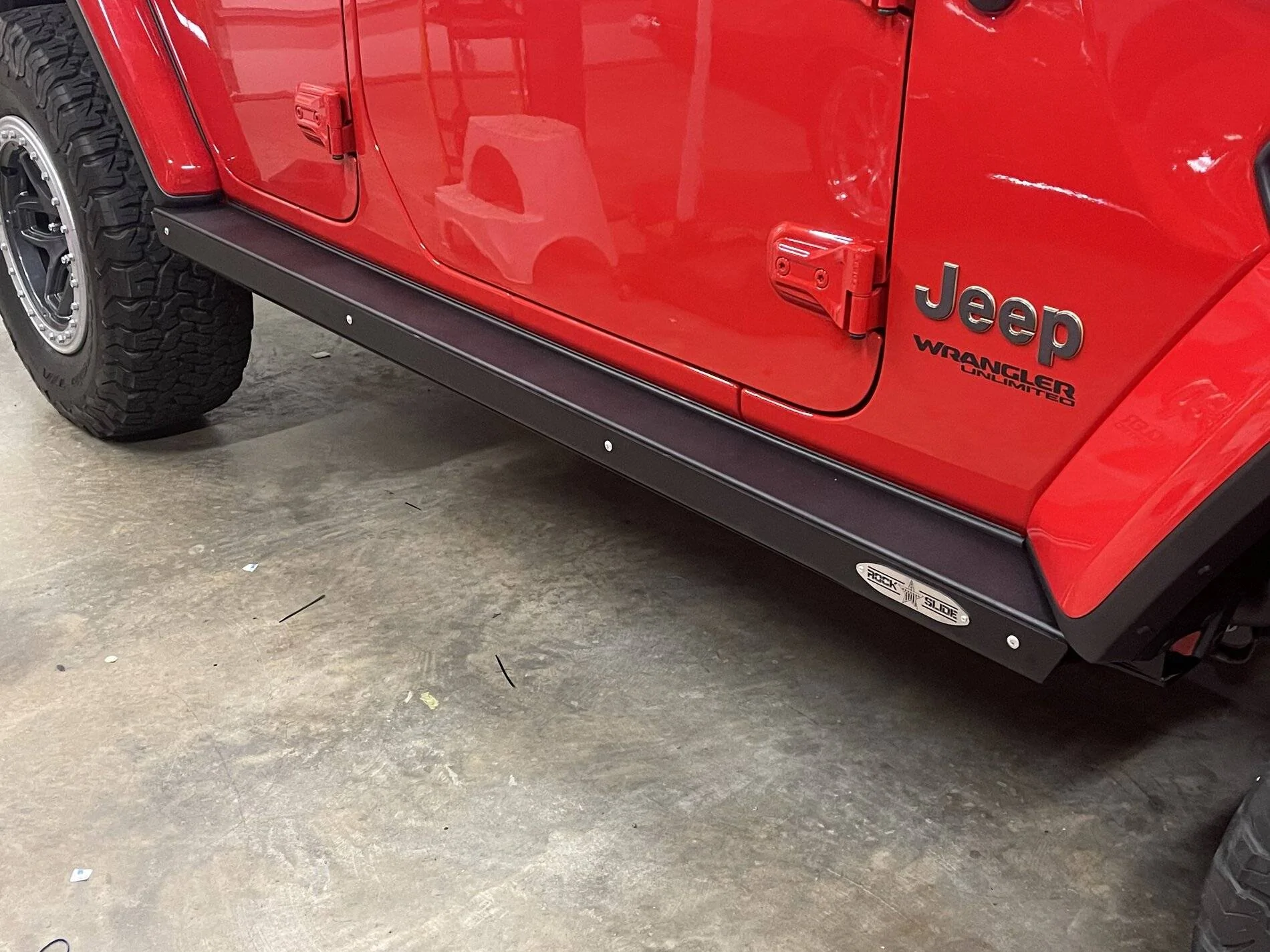 Jeep Wrangler JL Rock Slide Engineering Gen 3 Slider issues BE724DD4-07C8-41FE-AF4F-414A55FF1771