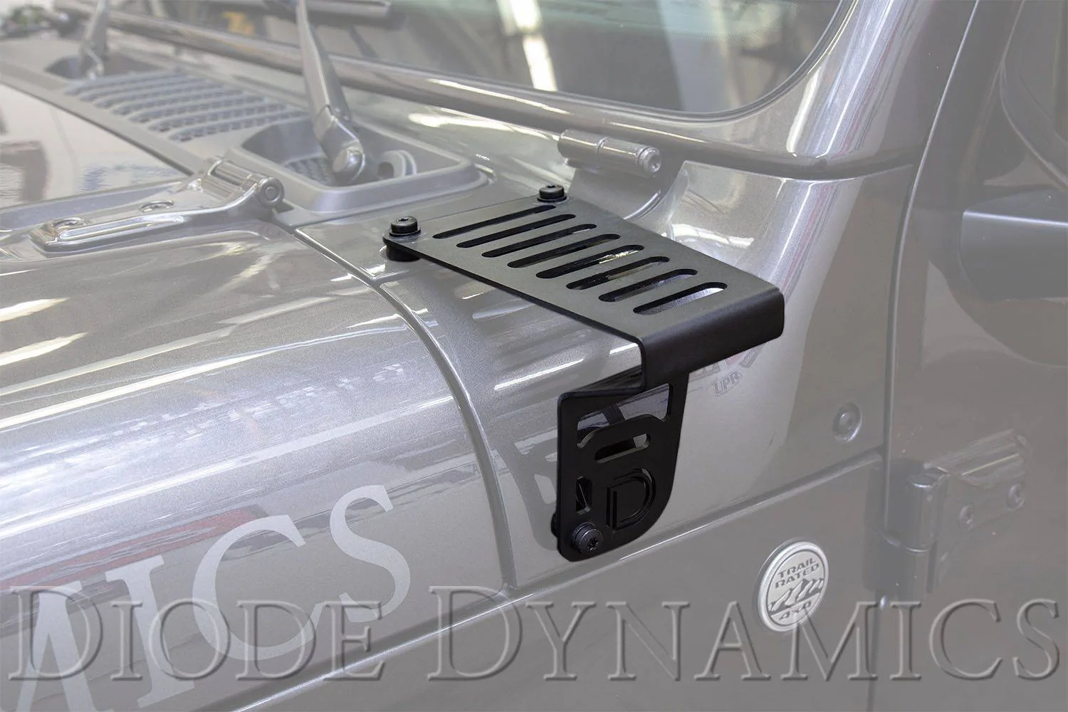 Jeep Wrangler JL Hood or windshield lights... 18_jeep_jl_wrangler_cowl_mount_installed_greyed
