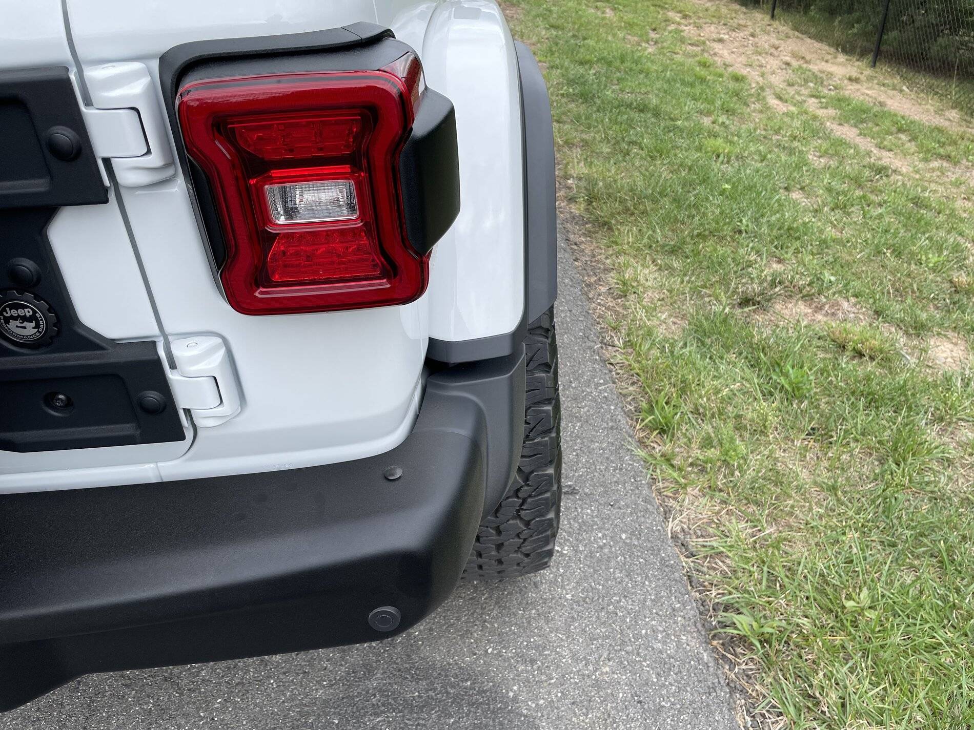 Jeep Wrangler JL Post your progress on Extreme Recon package here 407B206A-3A2F-49FE-AFE0-FDB4BD1A6360
