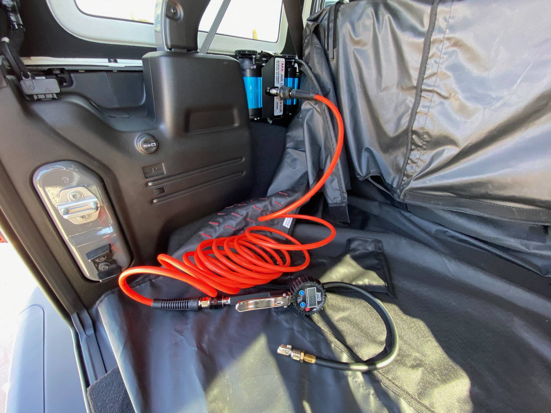 Jeep Wrangler JL Onboard Air Solution IMG_6392