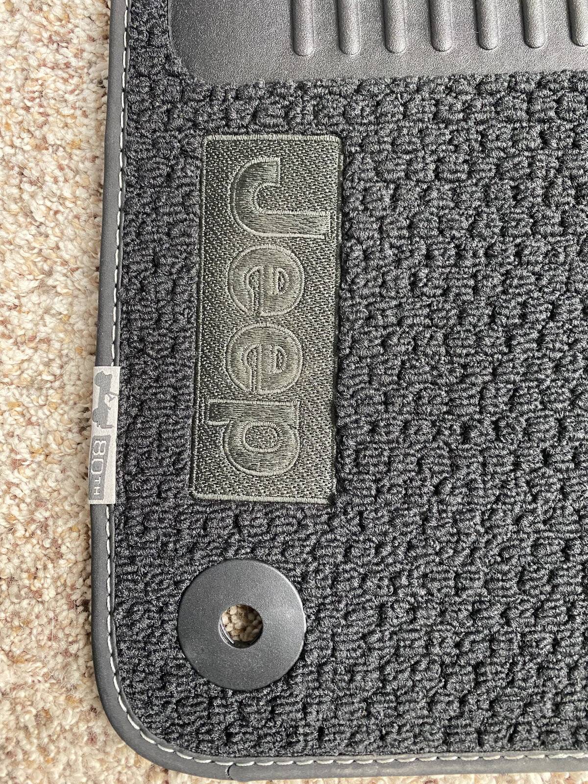 Jeep Wrangler JL New 80th floor mats JLU 7896EFEB-3527-4684-B4AA-29B76F25DF9A