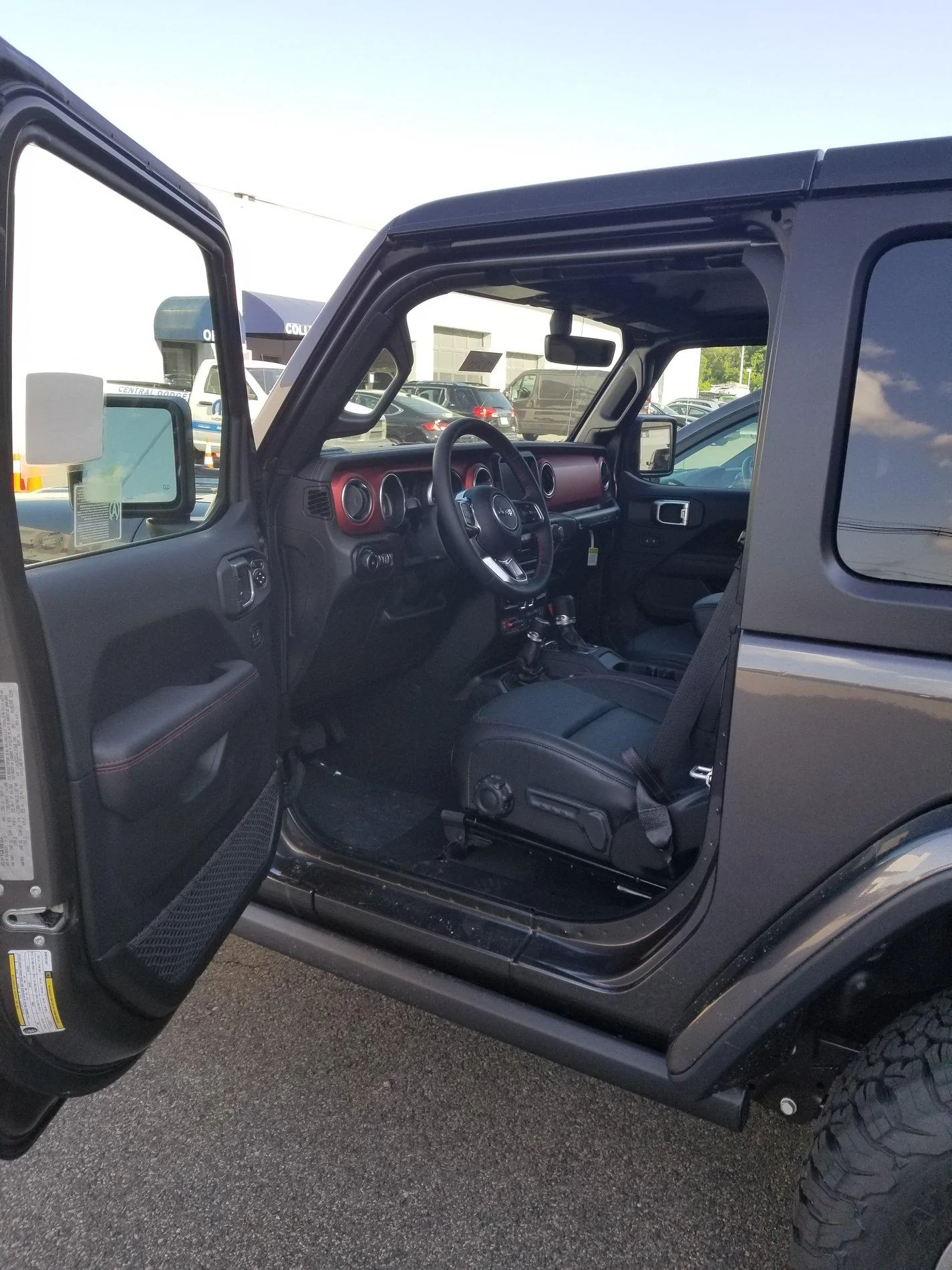 Jeep Wrangler JL 2 DOOR JL build/order discussions master thread 20180606_173801