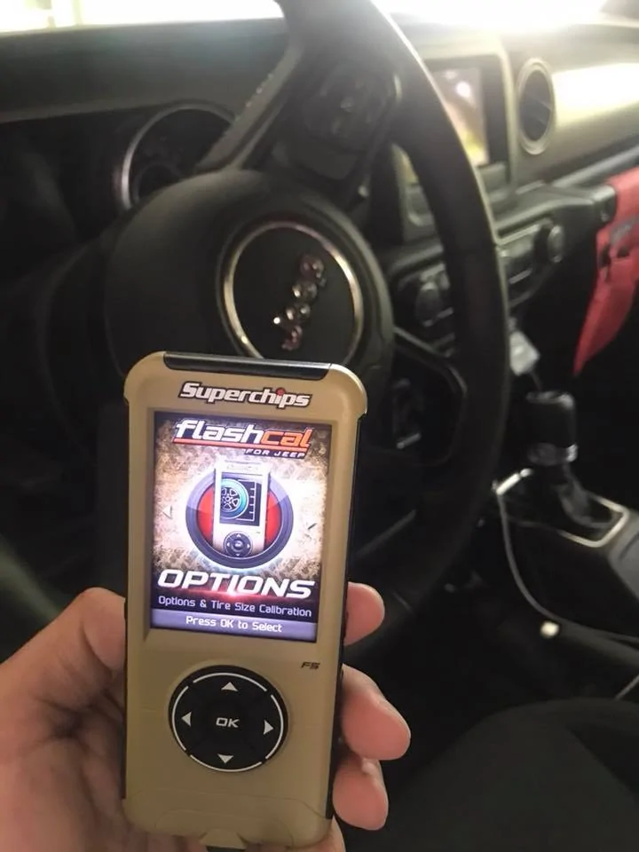 Jeep Wrangler JL Superchips Flashcal Programmer out for JL Wrangler 32783352_10215794595408141_2227500211574407168_n