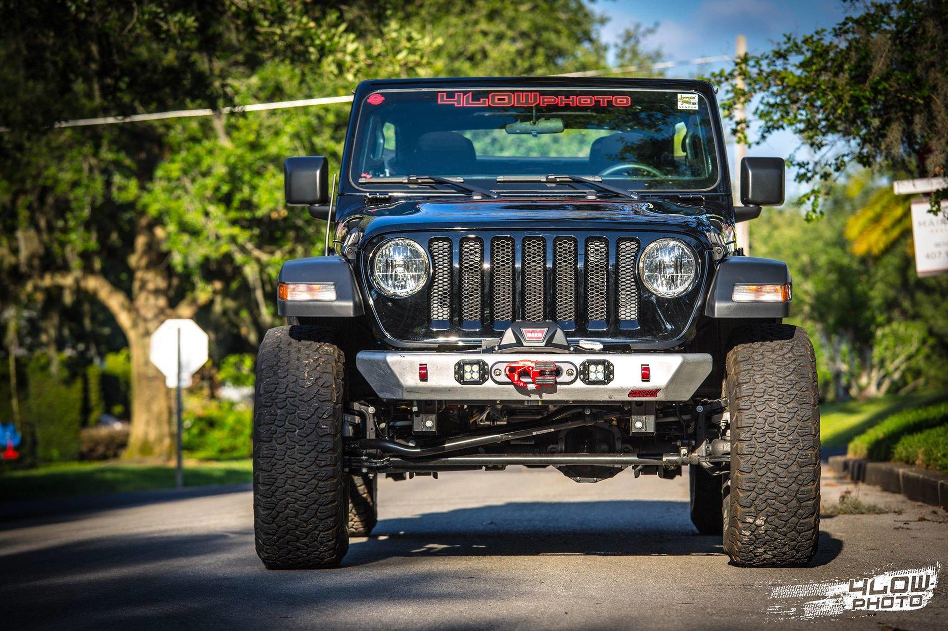 Jeep Wrangler JL NEW WHEELS AND TIRES! 30167537_10215590534346742_2672823152783697889_o