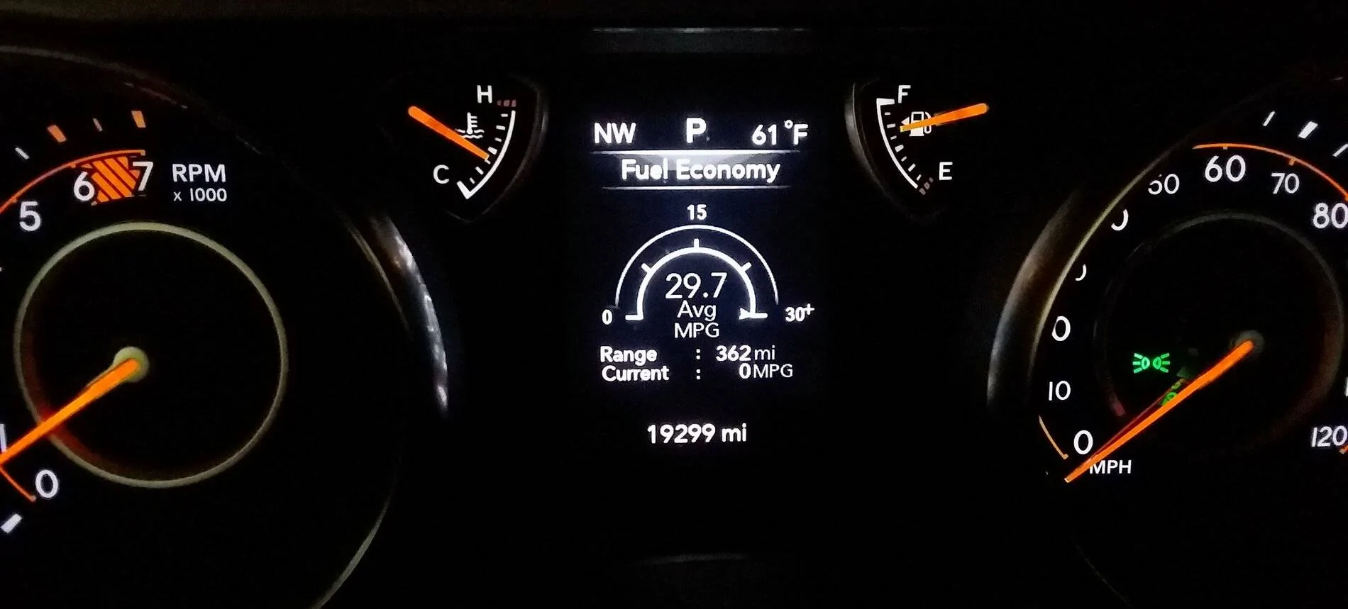 29.8 mpg as of 16th Oct 2021.jpg