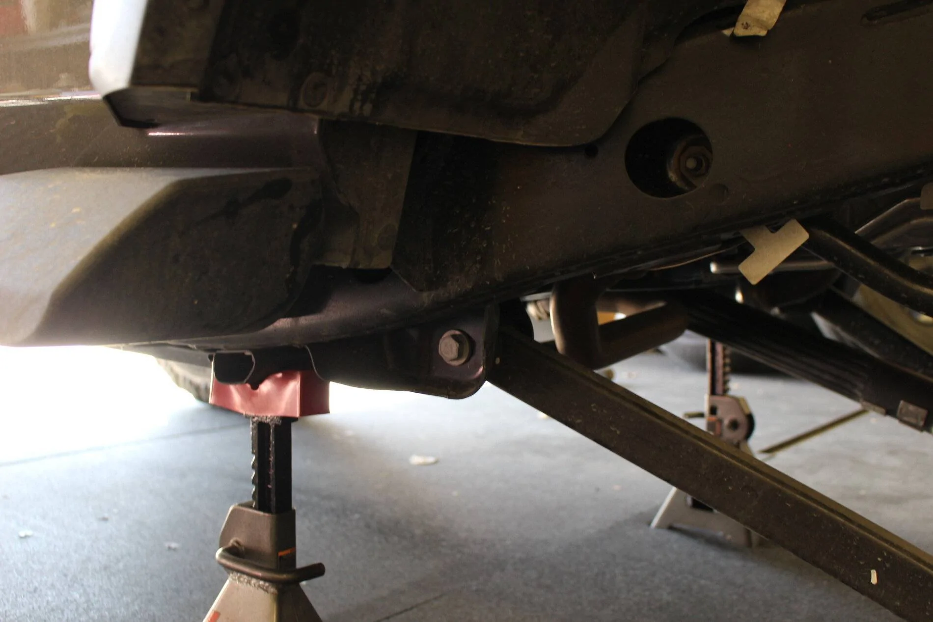 Jeep Wrangler JL Floor Jack for Installing Lift IMG_0245