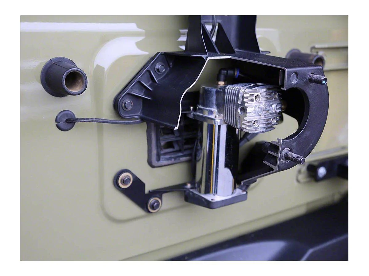 Jeep Wrangler JL Interior/Exterior Storage Ideas Area J107990?obj=car&wid=1200&hei=900&sharpen=1