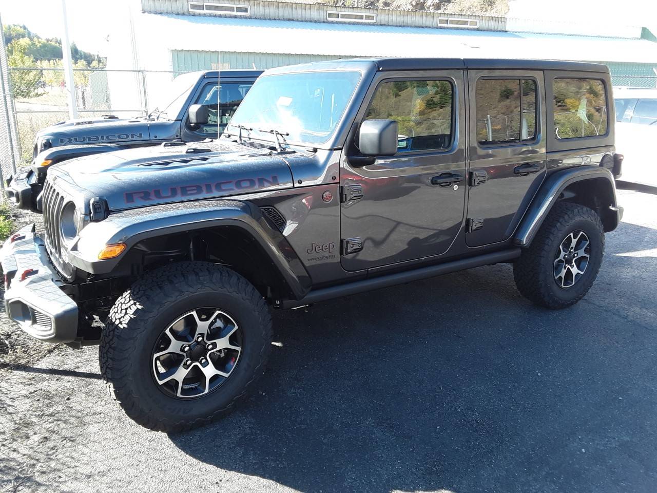 Jeep Wrangler JL Body colored vs black top BE8A6908-FFBB-457A-AE30-C1B0EE540E6B