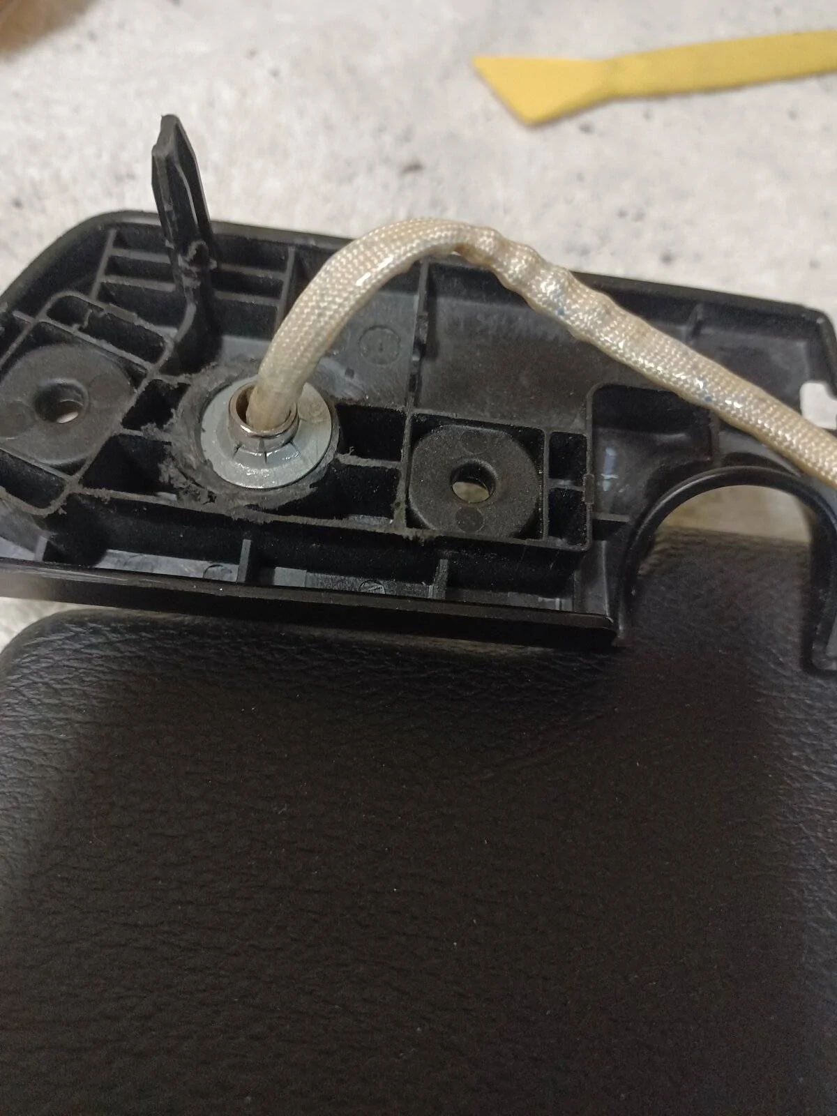 Jeep Wrangler JL Sun Visor Fix 1