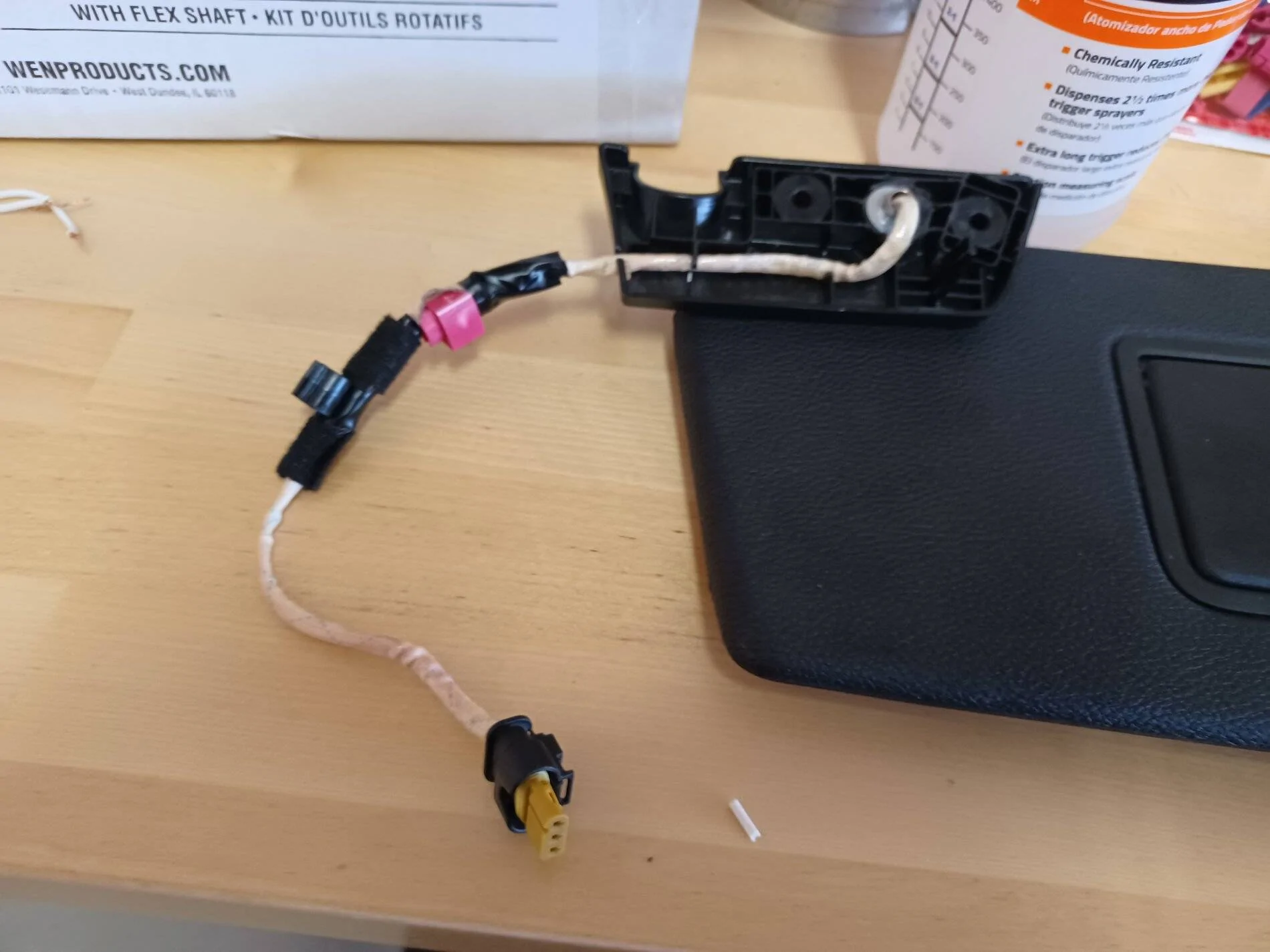 Jeep Wrangler JL Sun Visor Fix 4
