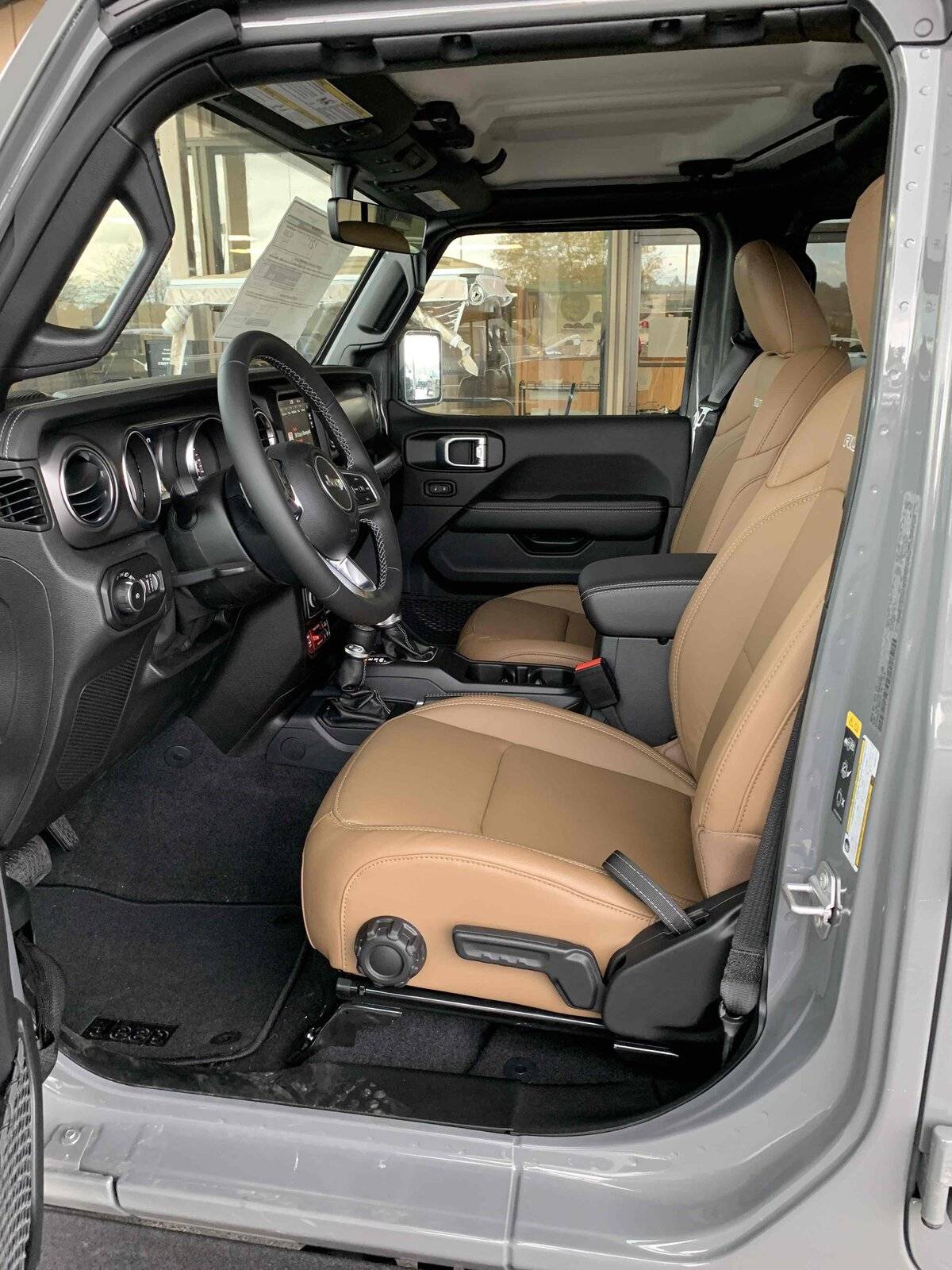Interior.jpeg